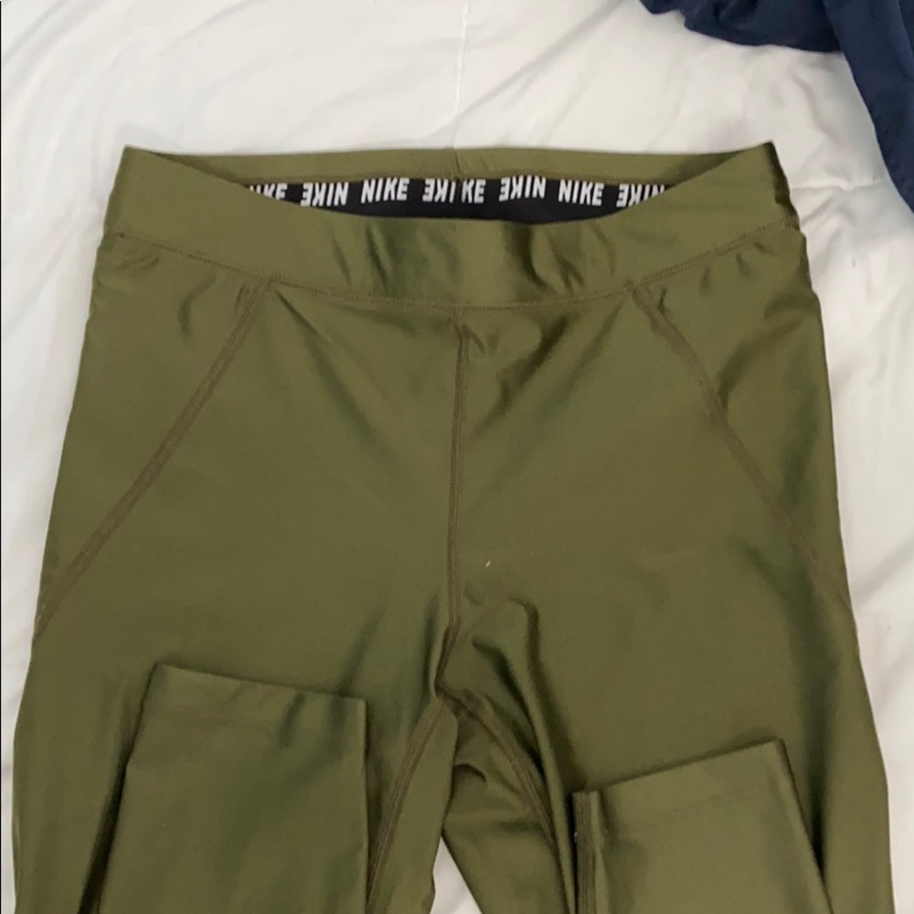 Nike leggings